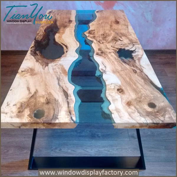 glow resin table in the dark
