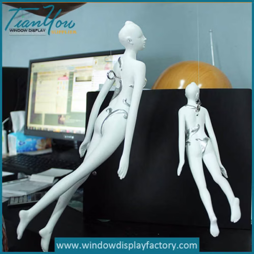 Custom Resin Fiberglass Hanging Angle Decoration Props