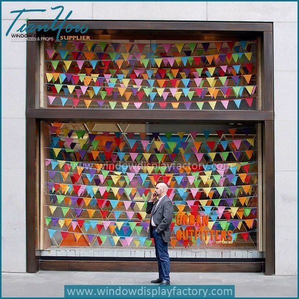 4th of july window displays