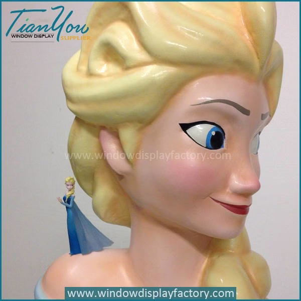 Frozen tatue
