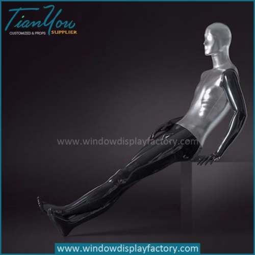 Modern Popular Colored Sitting Mannequins Display