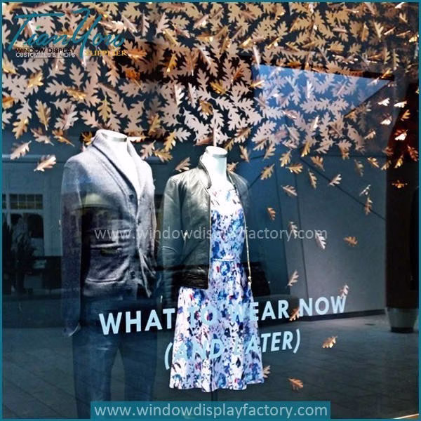 autumn window display ideas