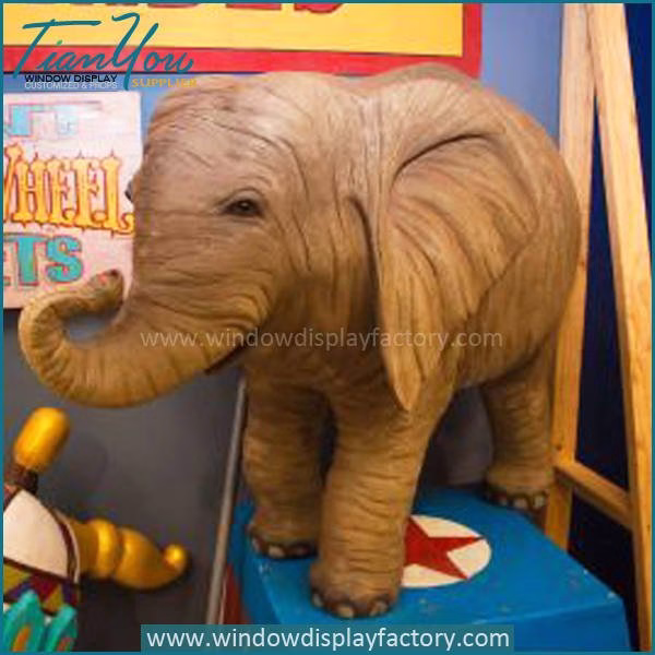 Outdoor Garden Reali tic Fibergla Elephant Sculpture image