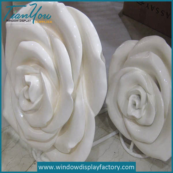 Giant Pure White Fiberglass Flower Statues