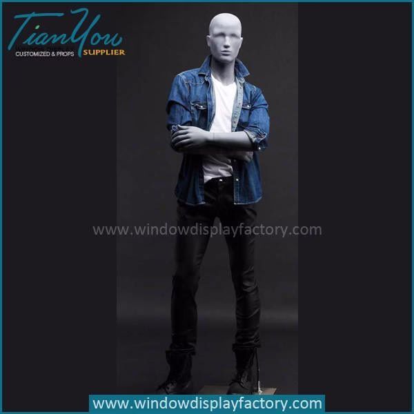 mannequin male