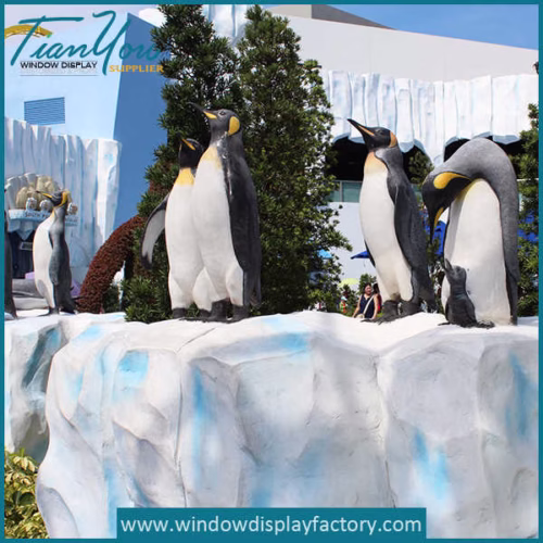 Fake Larg Foam Iceberg Penguin Park Display