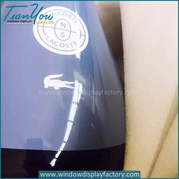 Cu tom Giant Fibergla Laco te Di play Prop image