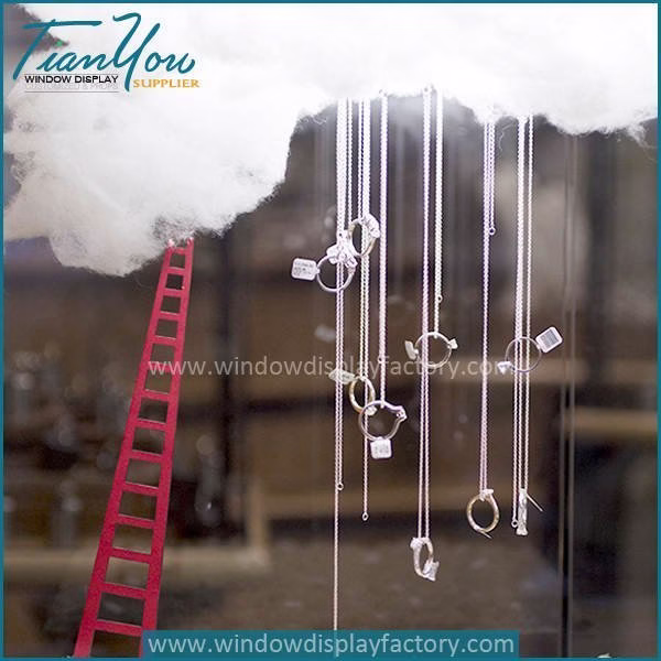 jewellery shop window display