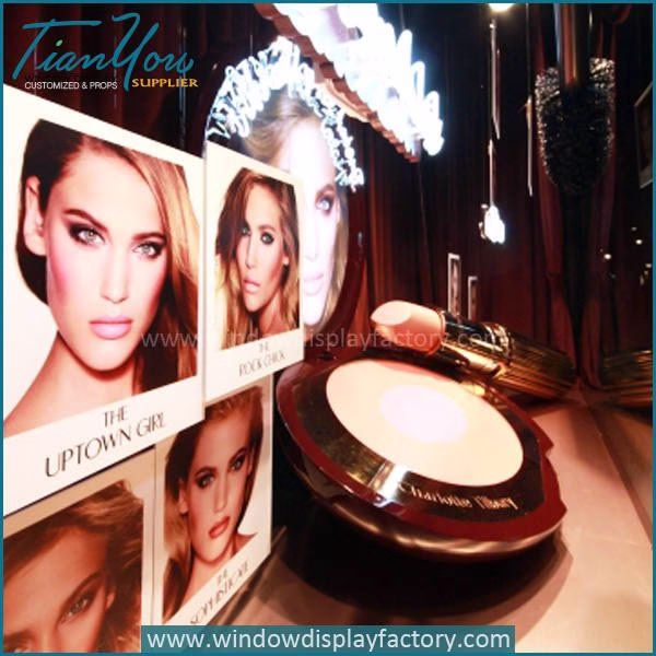window display design