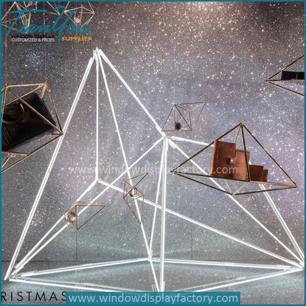 jewellery shop window display ideas