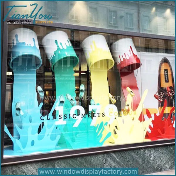 shoe shop display