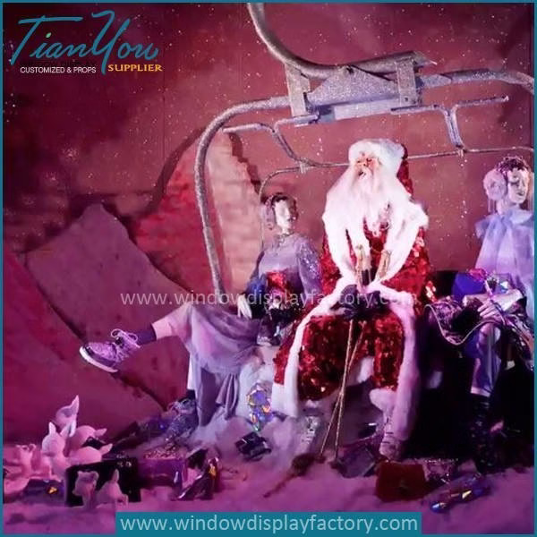 christmas window display